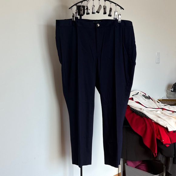 Women’s Navy Pants - Picture 1 of 4